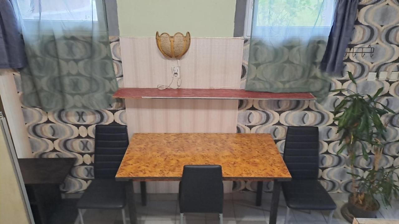 Sarkany Lak Diosd Buitenkant foto