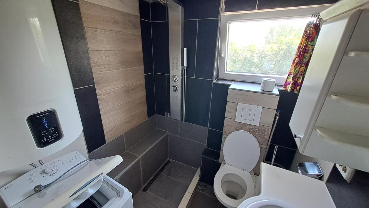 Sarkany Lak Diosd Buitenkant foto