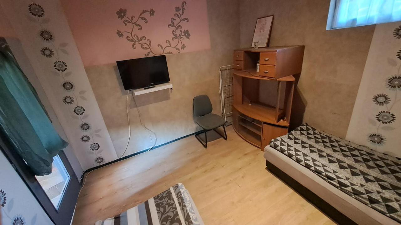 Sarkany Lak Diosd Buitenkant foto